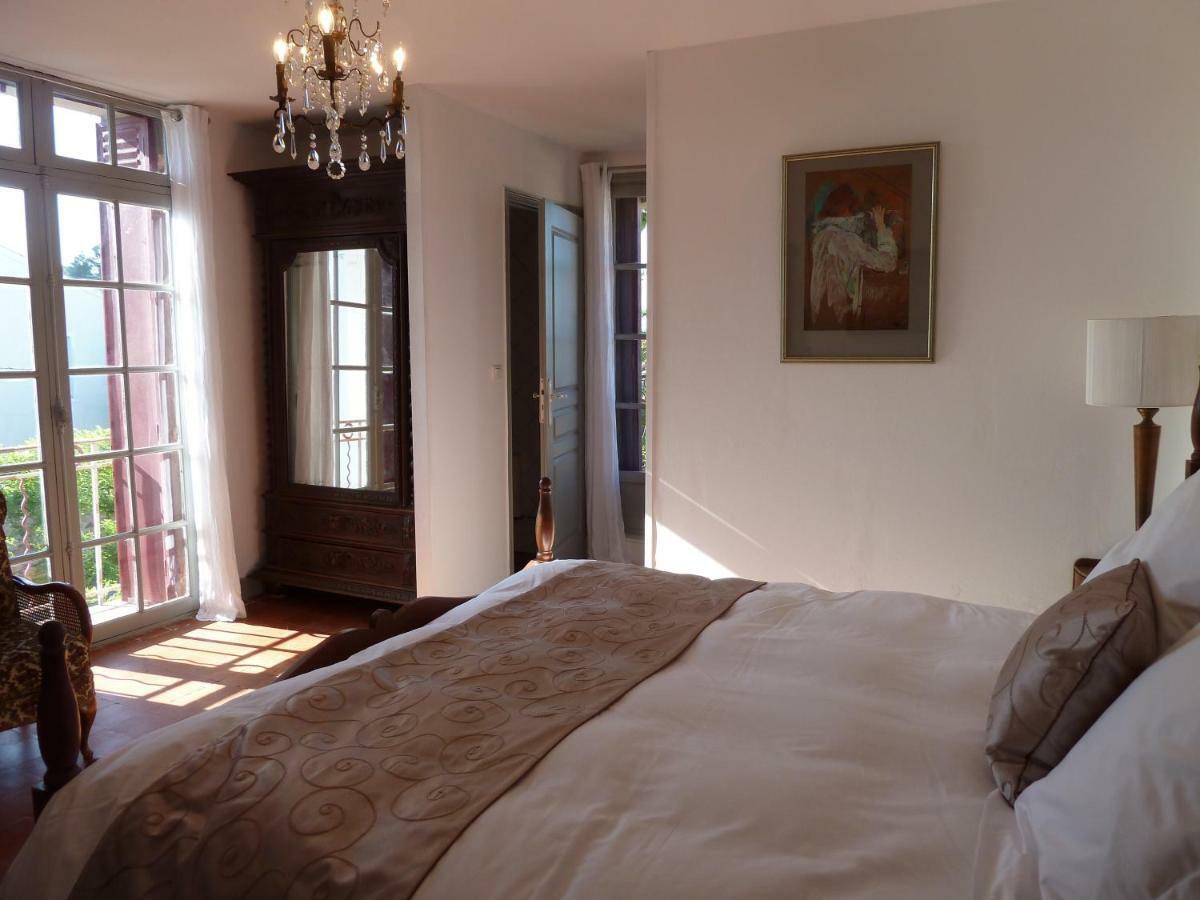 Maison Butterfly Bed and Breakfast Puissalicon Eksteriør billede